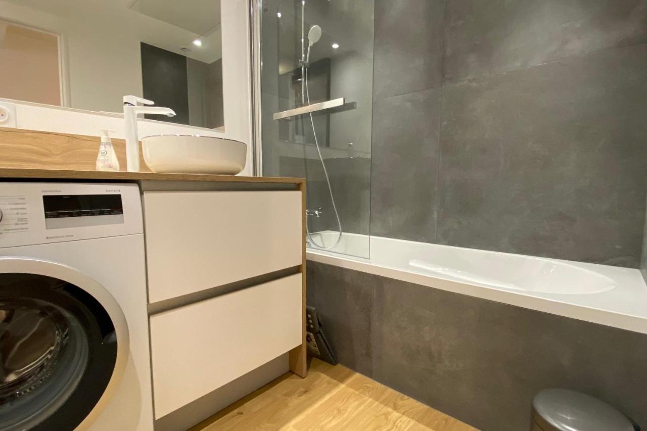 Le Royal 4 - Apartment For 4 People In The City Center Annecy Exterior photo